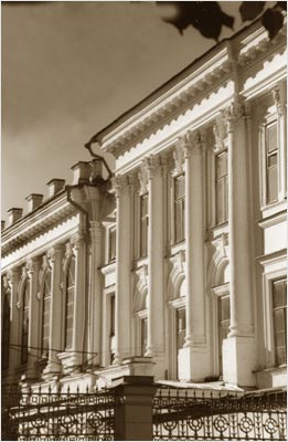 Входная группа Этнографический музей Казанского Университета (КФУ). 