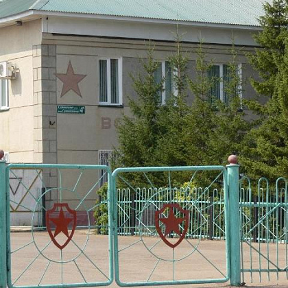 Входная группа Военкомат Азнакаево и Азнакаевского района Республики Татарстан. 
