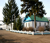 Входная группа СИЗО-4 УФСИН России по Республике Татарстан. Мензелинск,  переулок Мирный,  1