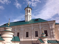 Входная группа Апанаевская мечеть. Казань (Вахитовский район),  Каюма Насыри,  27